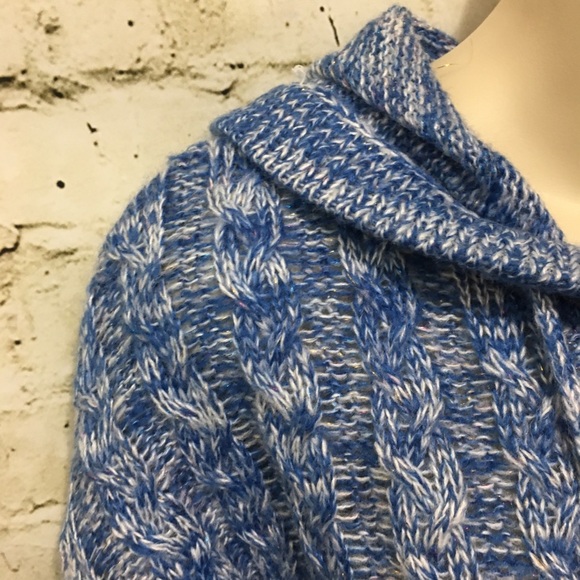 NWT Kensie Blue Metallic Hooded Sweater - Picture 2 of 5